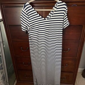 Dudley Stephens Sankaty maxi dress. NWOT. Size medium.